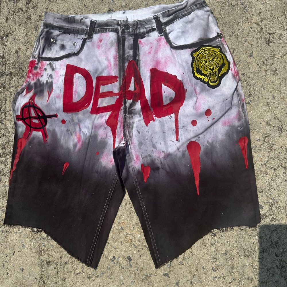 Brand: “Dead”💀  Stylish Black and Red Graphic Men's Shorts